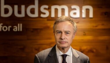 Ombudsman reprimands council for holding too many secret meetings