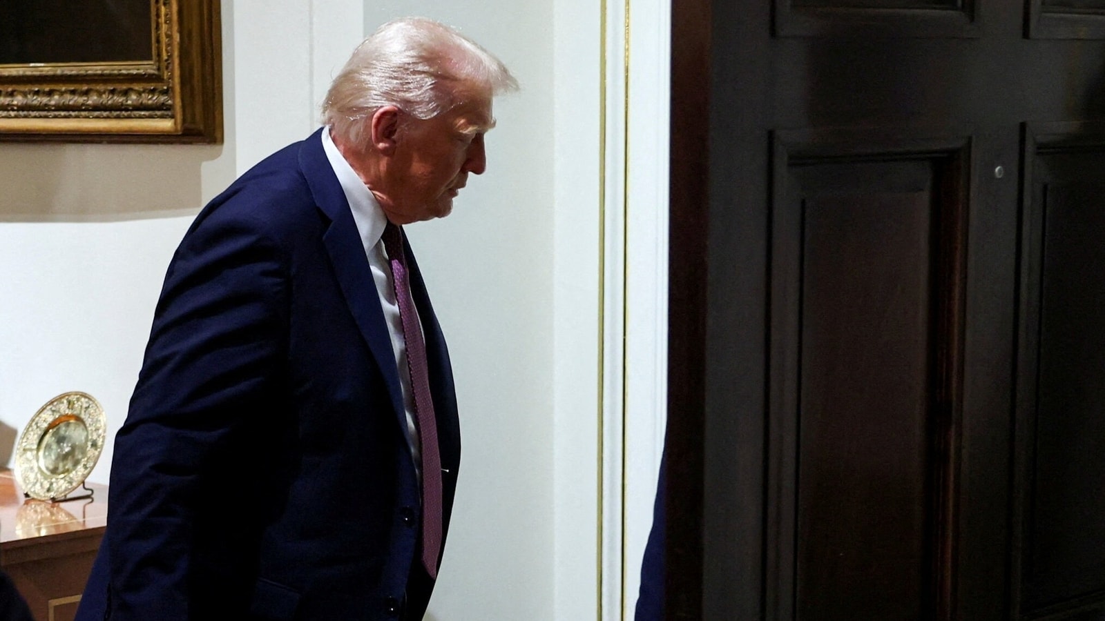 Where is Donald Trump? Concerns rise as POTUS goes 'missing from public view' amid health speculation