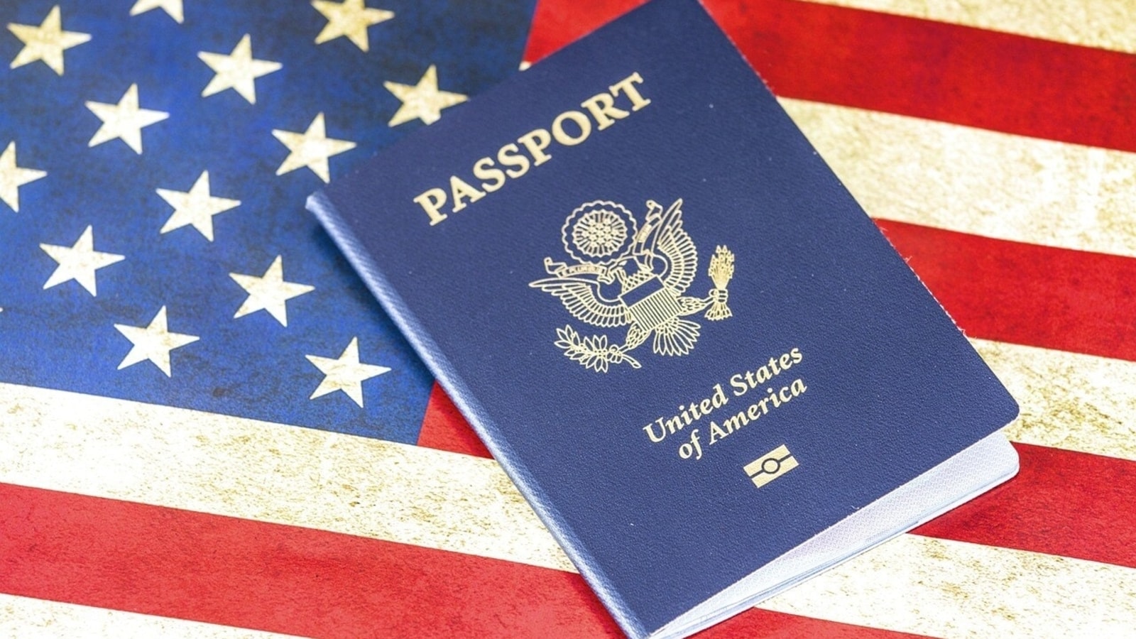 H-1B visa holder faces ‘unusual’ US immigration check in Abu Dhabi; here's what happened as netizens react