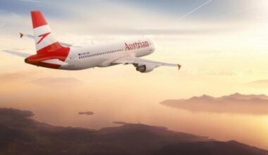 Austrian Airlines jet issues squawk 7700 code and diverts to Glasgow