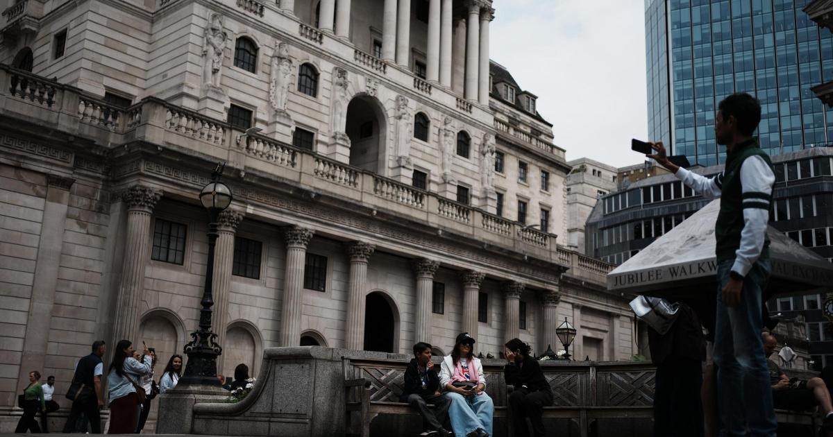 Risk of ‘persistent inflation’ could affect rate cuts, says Bank economist