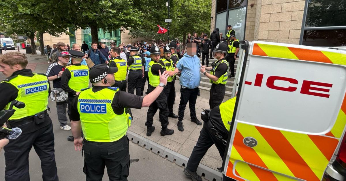 Police step in at Newcastle anti-asylum hotel protest