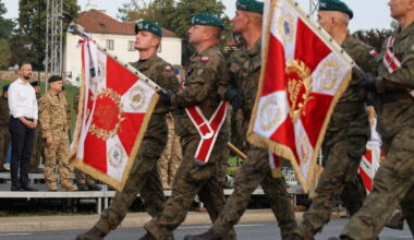 Próba defilady wojskowej w ramach przygotowań do obchodów Święta Wojska Polskiego