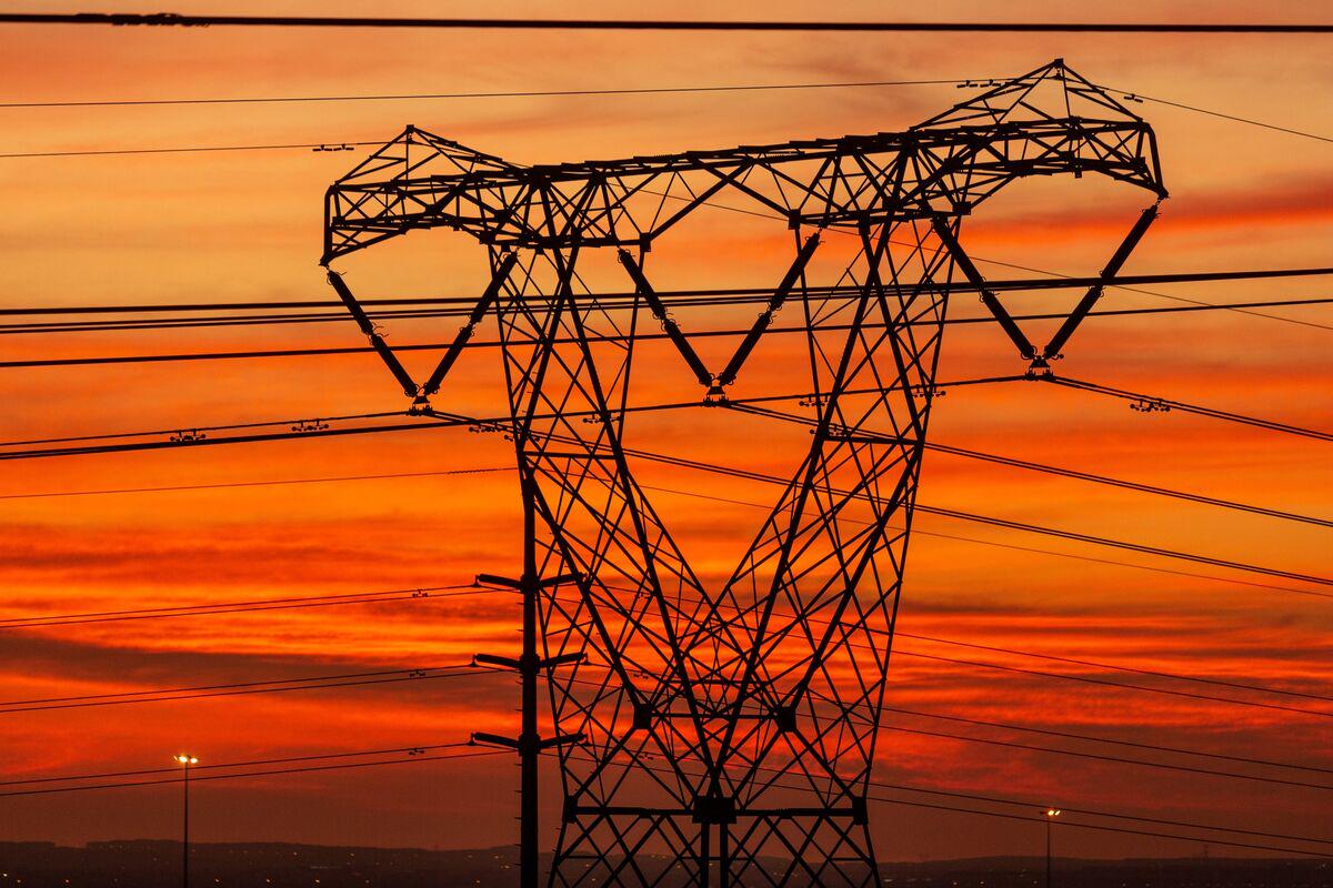 Canada Sets Sights on New Electricity Projects in Quest for Energy Growth