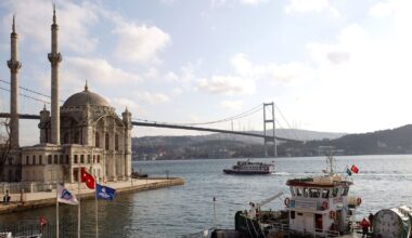 Indian tourist arrivals to Turkey dropped sharply after Operation Sindoor, amid boycott calls over Turkey’s support for Pakistan. IndiGo may cut ties with Turkish Airlines, reroute leased aircraft, and shift maintenance deals to Lufthansa Technik.  Photographer: Kerem Uzel/Bloomberg News