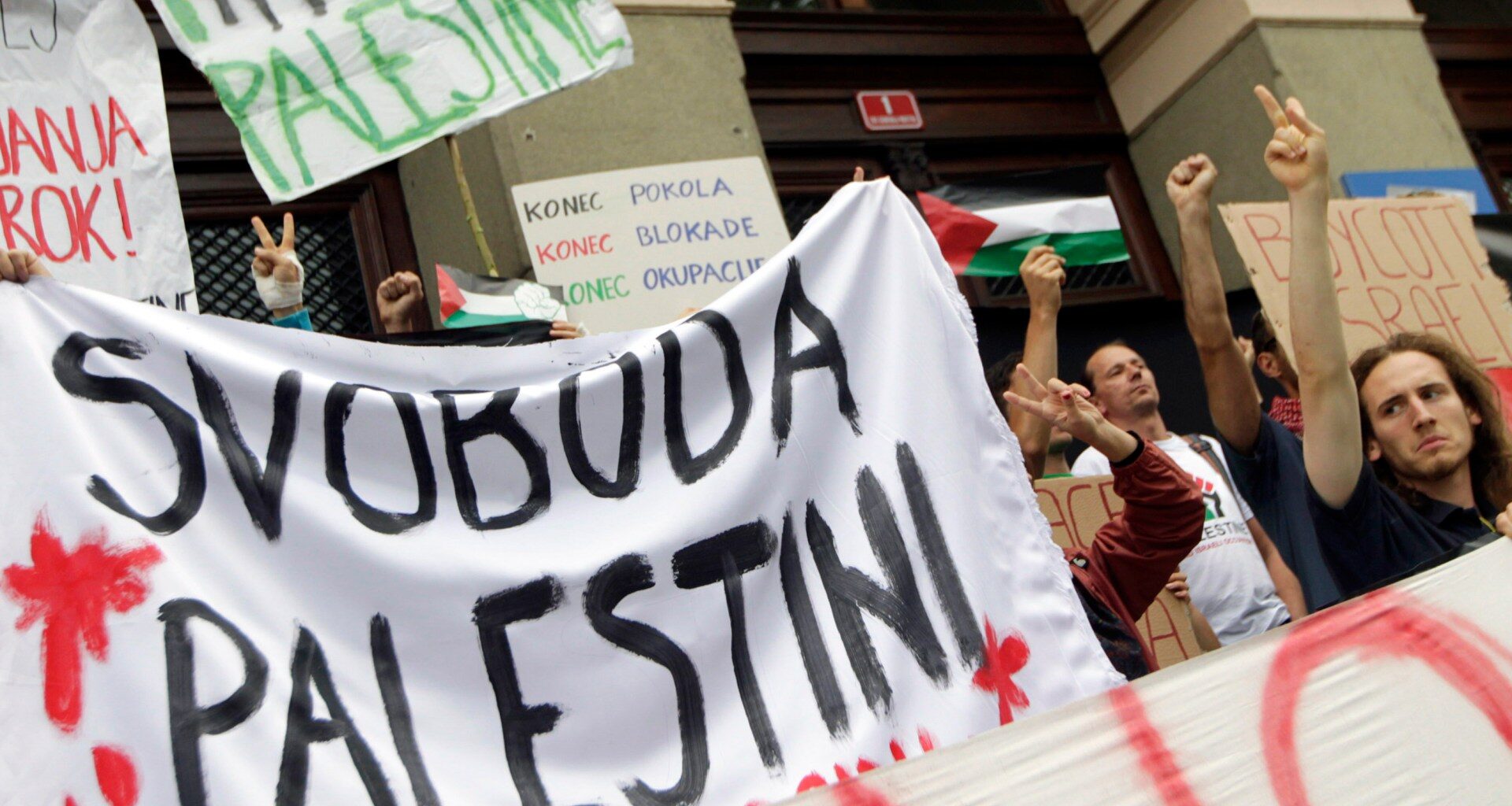 Slovenia becomes first EU country to impose arms embargo on Israel | Israel-Palestine conflict News