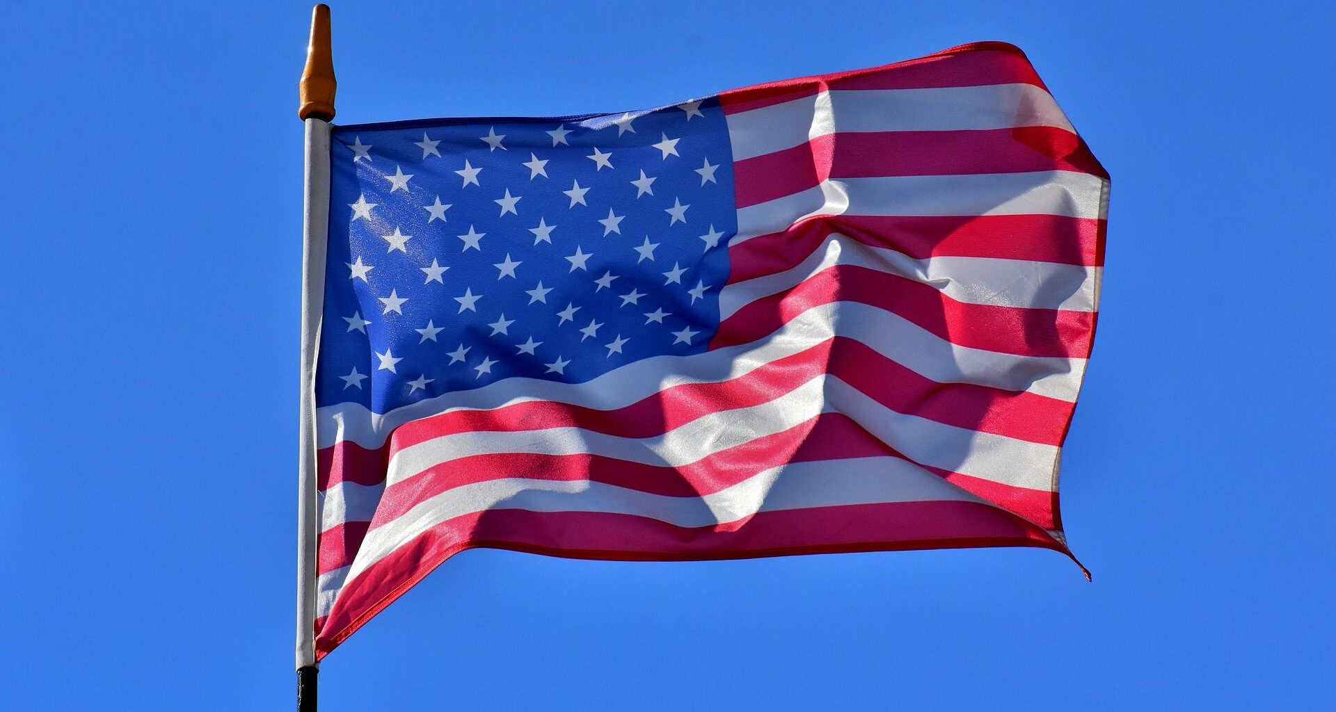 Prezydent Donald Trump zapowiedział, że Stany Zjednoczone wprowadzą nowe cła dla ponad 90 państw. Wejdą one w życie 7 sierpnia.