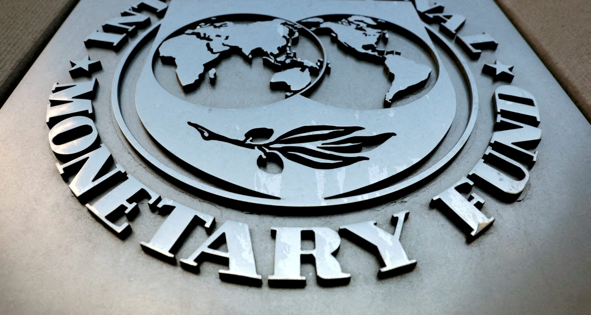 IMF grants Argentina reserve waiver and cuts accumulation target