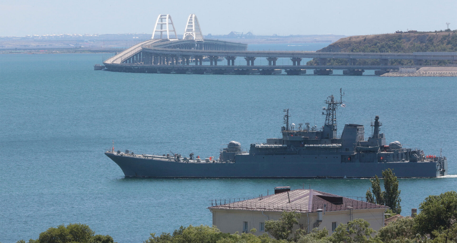 In negotiations between Russia and Ukraine, Crimea’s status is a red line that neither side will cross