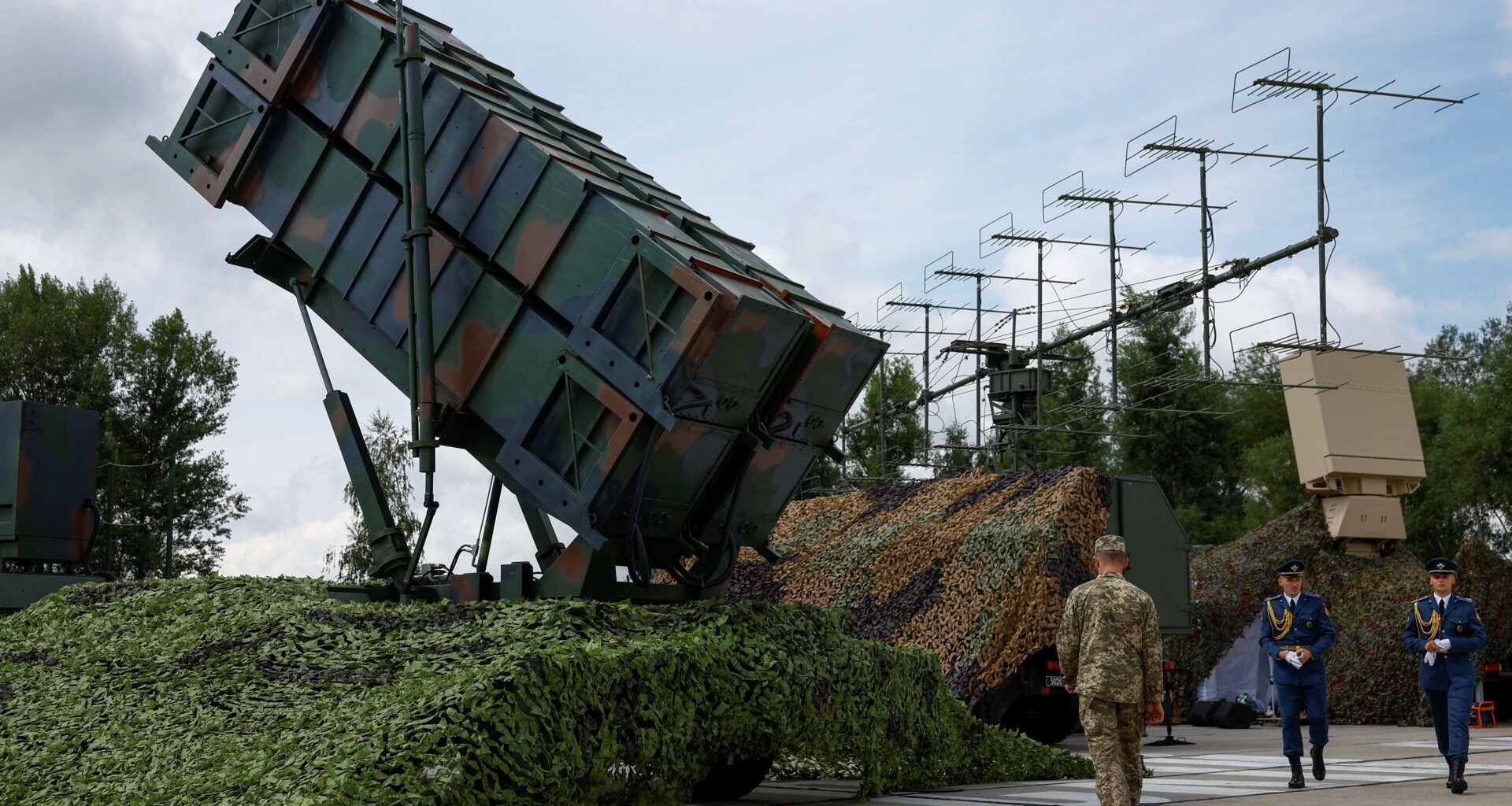 USA und NATO entwickeln neuartiges Finanzierungsmodell für Waffenlieferungen an die Ukraine