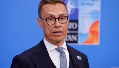 Finland’s president discusses Ukraine ceasefire, icebreaker deal with Trump | WTVB | 1590 AM · 95.5 FM