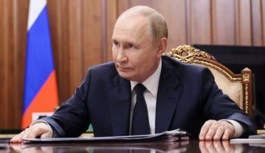 Putins Forderungen an die Ukraine: Verzicht auf Donbas, kein NATO-Beitritt und keine westlichen Truppen, berichten Quellen