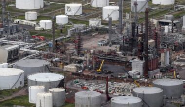 Husky refinery