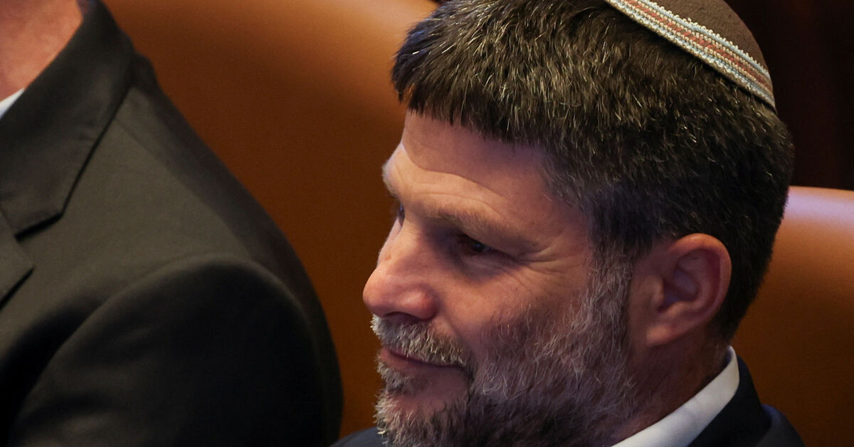 Israel's Smotrich approves settlement splitting East Jerusalem from West Bank