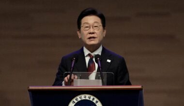 South Korea’s Lee set to meet Trump, with trade and security high on agenda | Donald Trump News