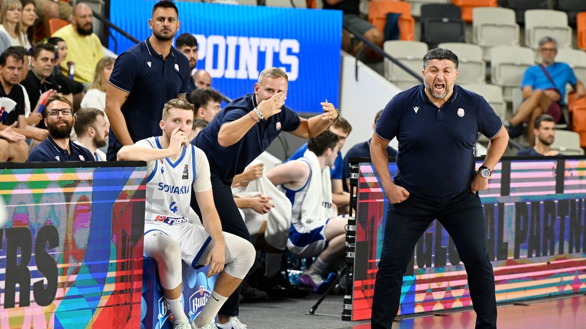 Slovensko zdolalo Švajčiarsko v basketbale, reagujú Vidin, Malovec