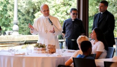 Burn with ‘fire’ of God’s love, Pope says at…