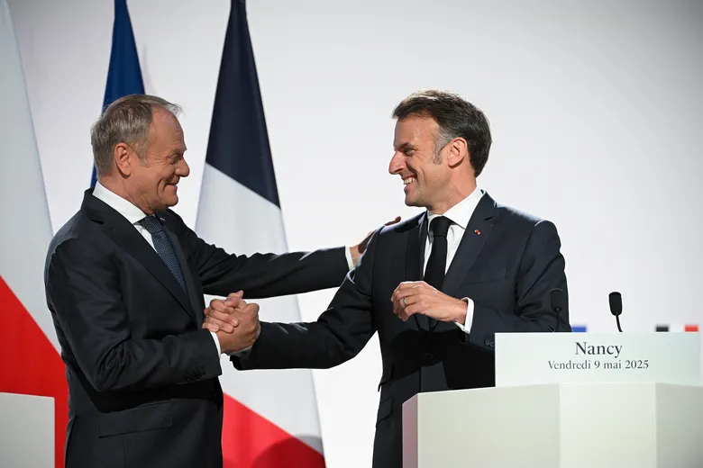 Politico: Macron, Merz and Tusk to visit Moldova to deliver a delicate warning to Putin