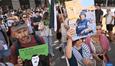 Croatian journalists protest against Israeli army's killing of Palestinian journalists in Zagreb-Xinhua
