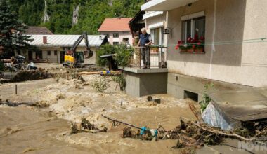 Slovenija v boj s poplavami: milijoni za opremo, a ljudje še vedno brez domov