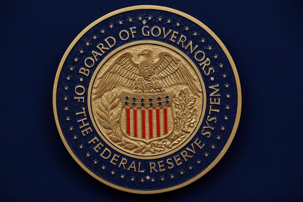 WASHINGTON, DC - JULY 30: The seal of the Federal Reserve Board of Governors at the Fed on July 30, 2025 in Washington, DC. Despite great pressure from President Donald Trump to lower rates, the U.S. central bank is expected to leave interest rates unchanged. Chip Somodevilla/Getty Images/AFP (Photo by CHIP SOMODEVILLA / GETTY IMAGES NORTH AMERICA / Getty Images via AFP)
