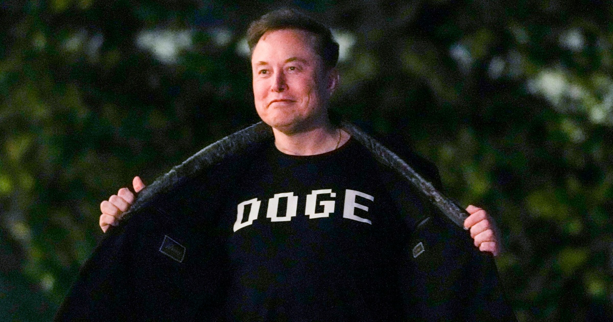 DOGE wasted billions paying federal employees not to work, Senate report says