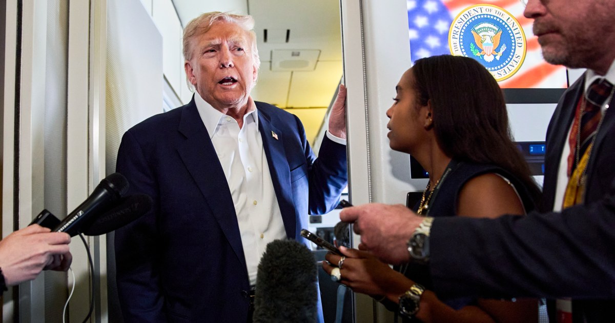 Trump announces new tariffs as stock market dips