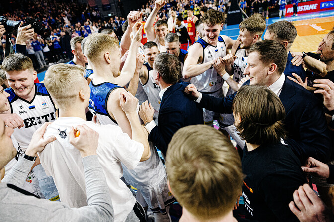 Eesti korvpallikoondis teenis Stockholmis pingelise võidu | Korvpalli Eesti koondis
