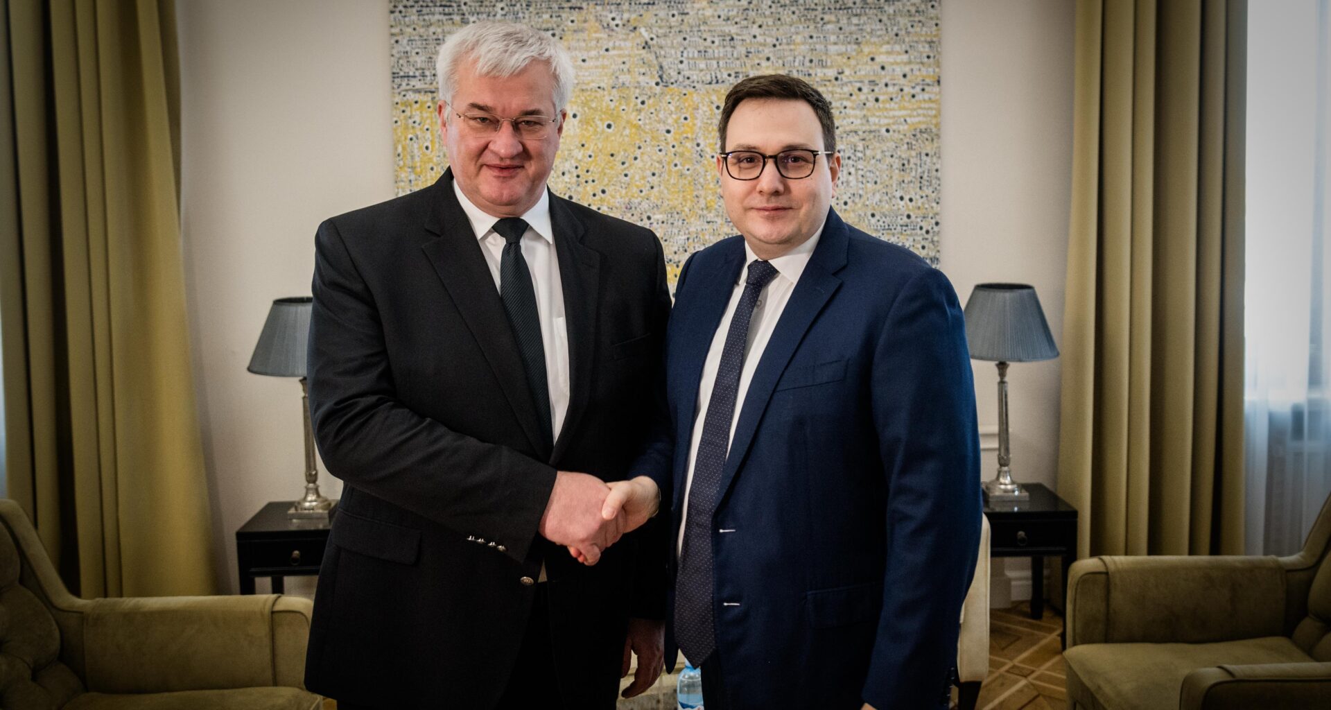 Ukraine to Get 1.8M Shells via Czech Initiative in 2025
