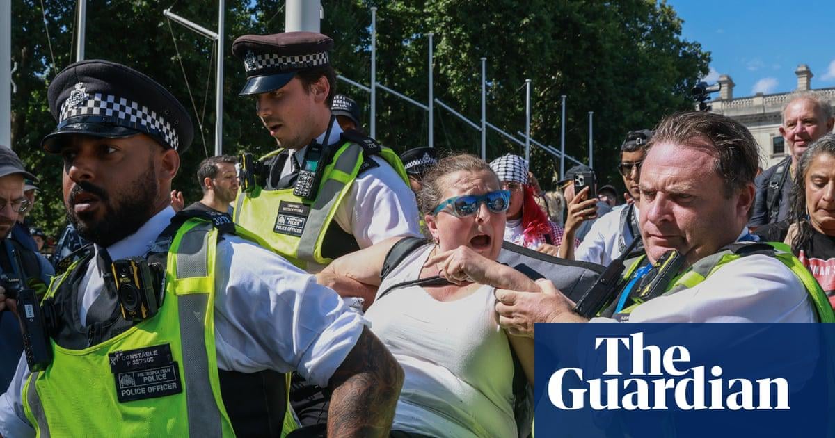 Police arrest 474 people at protest over Palestine Action ban in London