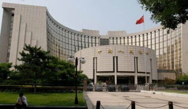 China’s Central Bank pledges noderate monetary support and market stability
