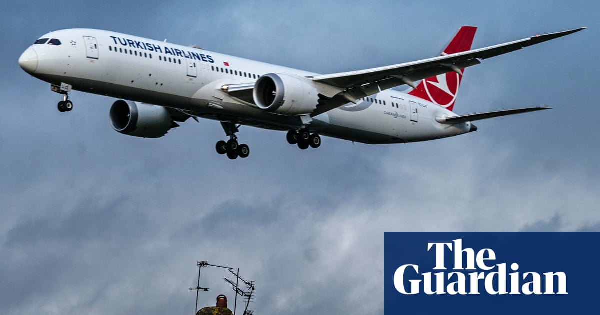 Heathrow submits ‘shovel-ready’ plans for third runway | Heathrow third runway