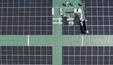 Trump admin cancels $156M grant to help Floridians afford solar panels - Tampa Bay Times