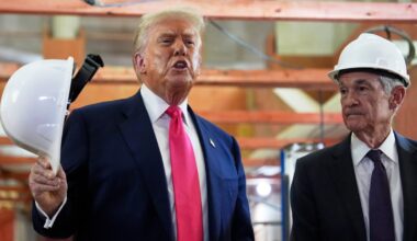 Trump nominates Fed critic for US central bank board