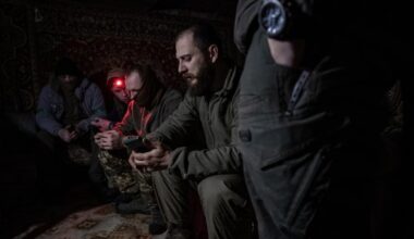 Нито Тръмп, нито Зеленски мислят за нас... Какво означава загубата на Донбас за Украйна?