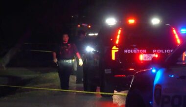 Homeowner Kills 2 Men in Ski Masks, Bulletproof Vests Claiming to Be Police in Houston