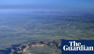 Deep impact: touring central Australia’s cosmic craters | Northern Territory holidays
