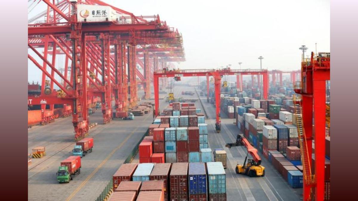US Tariffs on India: Impact & Trade War Escalation