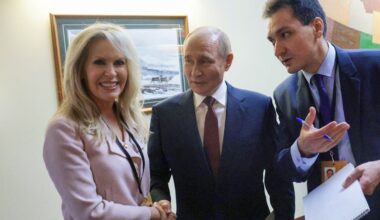 Trump-Putin-Papiere: Weisses Haus spielt Vorfall herunter