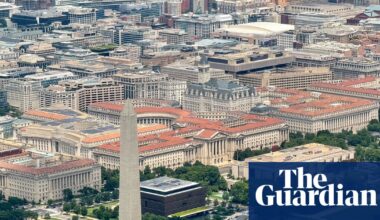 Trump threatens to ‘federalize’ DC after attack on Doge staffer | Donald Trump