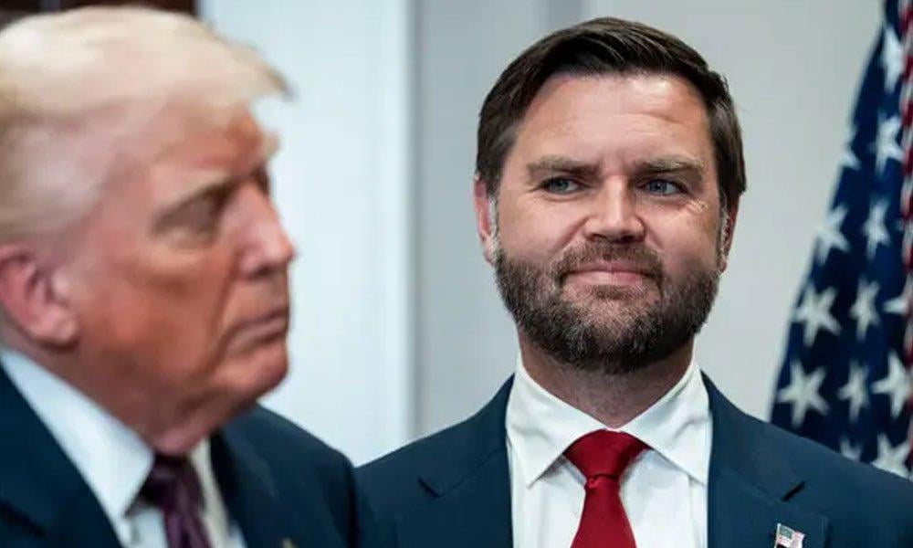 ‘It’s About to Get Ugly’: GOP Insider Says JD Vance Preparing for Presidency as Trump Reportedly ‘Dying’