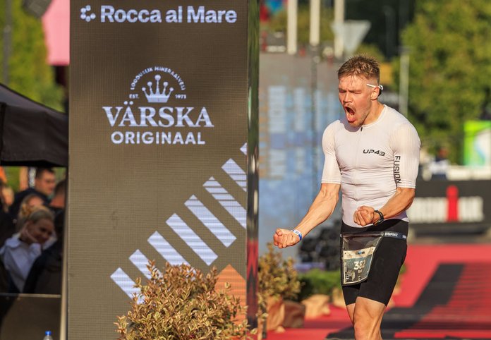 Rait Läänemets IRONMAN Tallinn finišis.