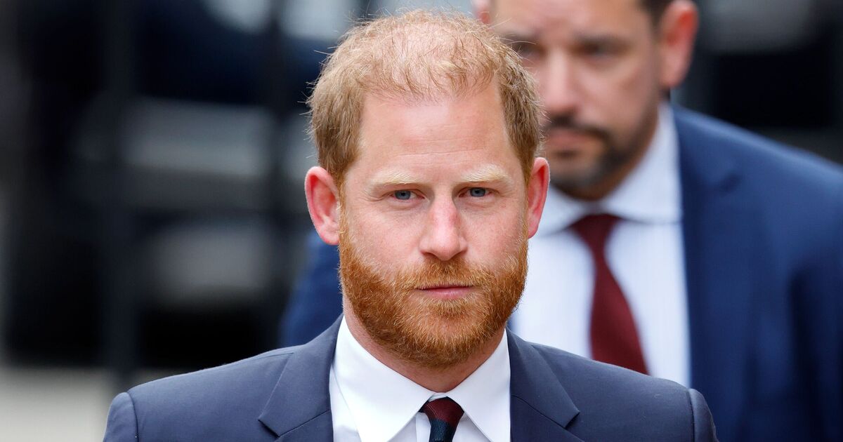 Prince Harry has 'final chance' to end royal family feud - Celebrity News - Entertainment