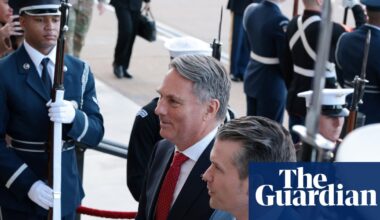 Pentagon walks back claim Richard Marles didn’t meet with Pete Hegseth | Pete Hegseth
