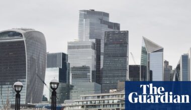 UK services sector has biggest fall in orders for nearly three years | Services sector