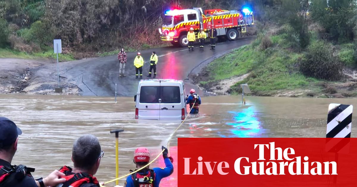 Australia news live: two dead bodies found by police divers after car crash into NSW river; ASX hits historic high | Australia news
