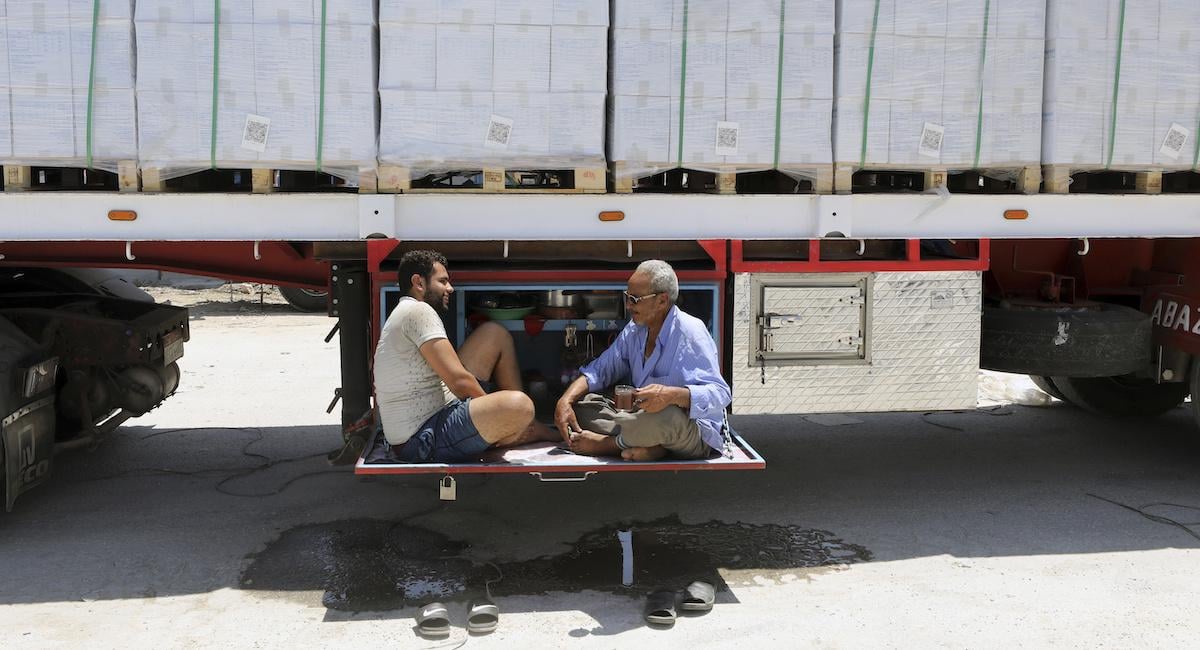 I molti modi in cui Israele non fa arrivare il cibo a Gaza - Il Post