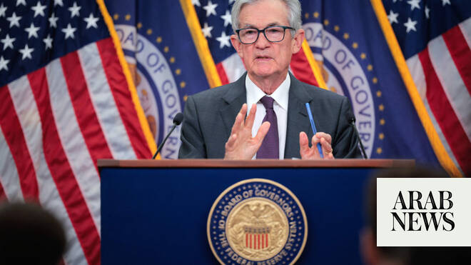 Trump admits that firing the central bank chief would destabilize the market