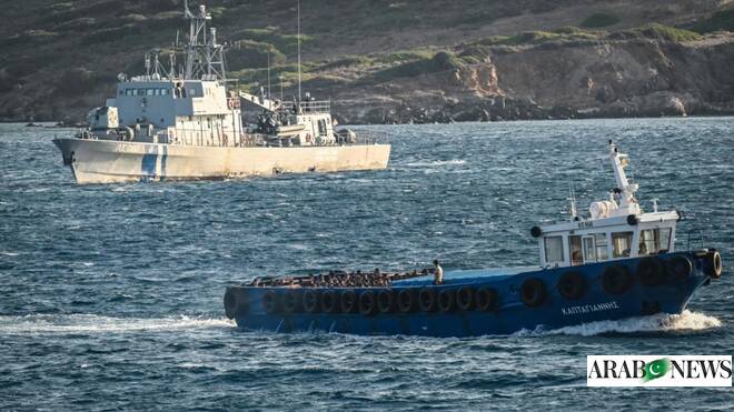 Greek island sees surge in migrant boat arrivals despite harsher detention policy