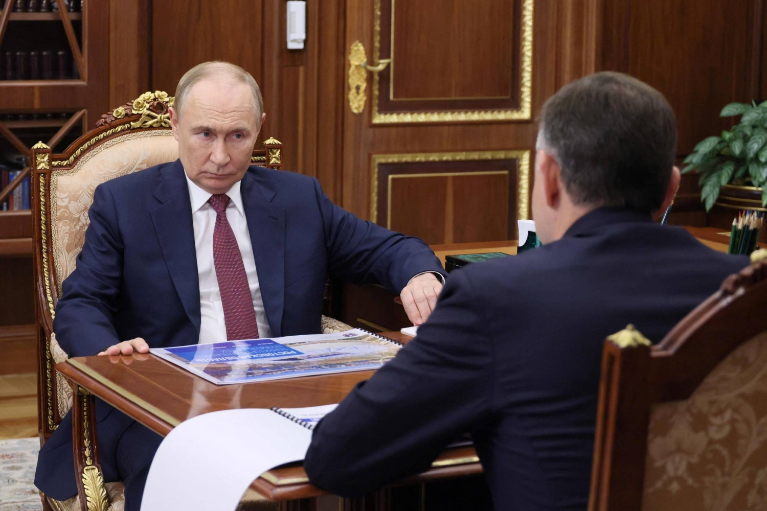 Switzerland and Austria say they would host ICC-wanted Putin for peace talks